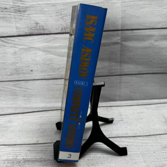 Isaac Asimov: The Complete Stories, Volume 1 [Trade Paperback, 2001] - Picture 4 of 4